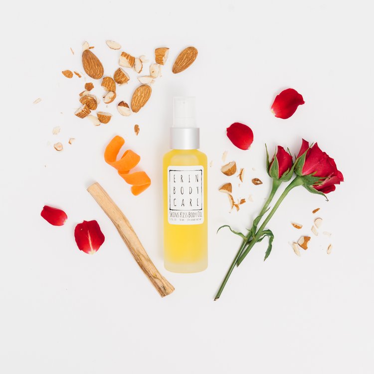Skin's Kiss Moisturizing Body Oil